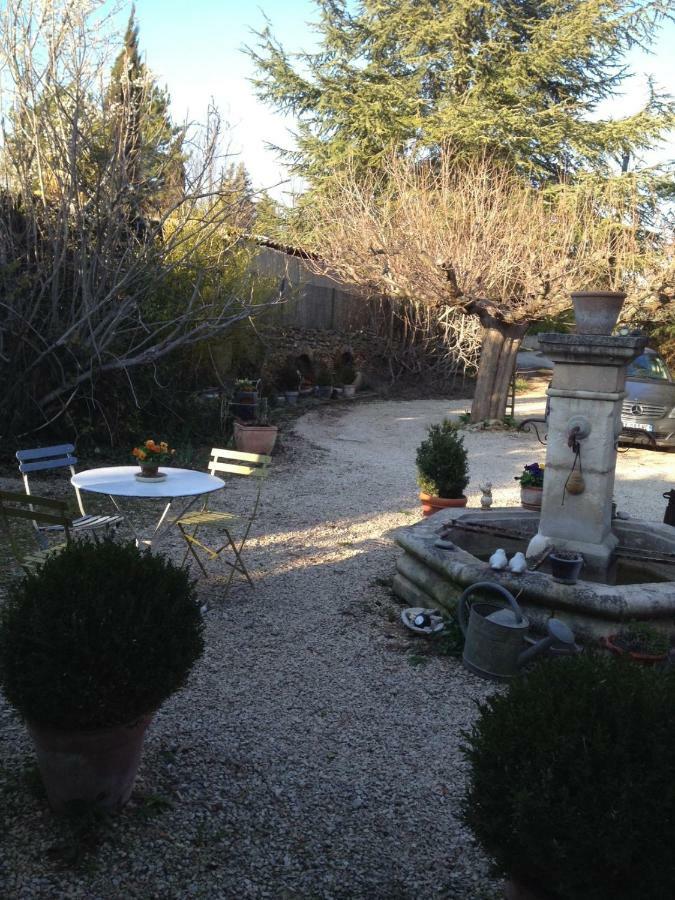 Apartmán L'Oustalet La Tour-dʼAigues Exteriér fotografie