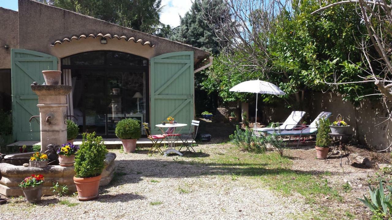 Apartmán L'Oustalet La Tour-dʼAigues Exteriér fotografie