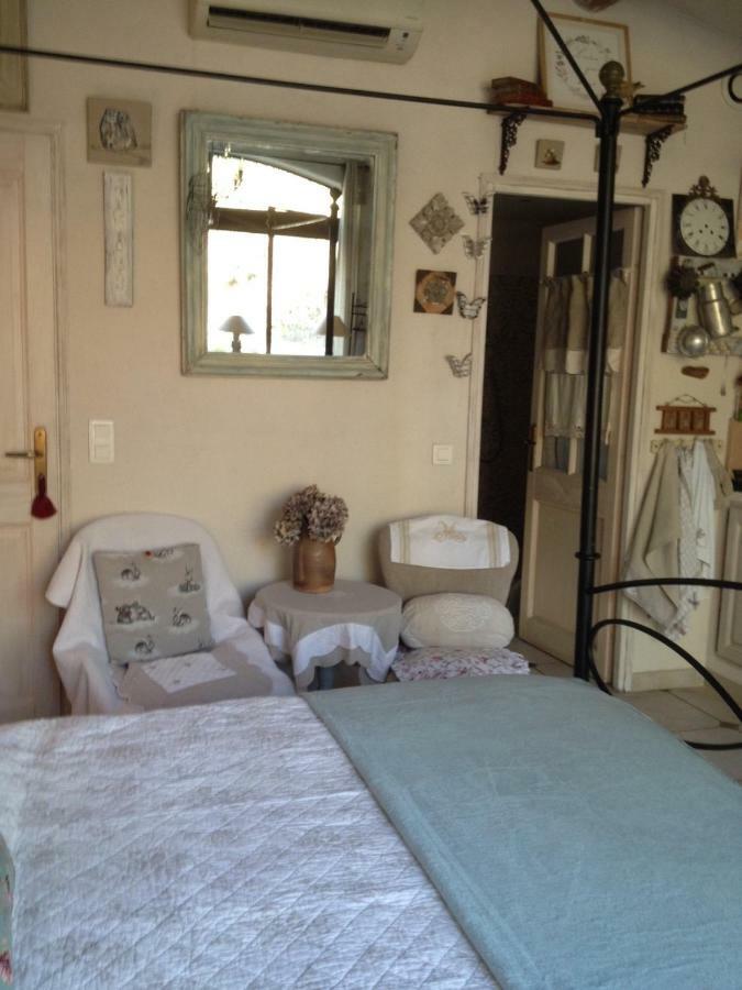 Apartmán L'Oustalet La Tour-dʼAigues Exteriér fotografie